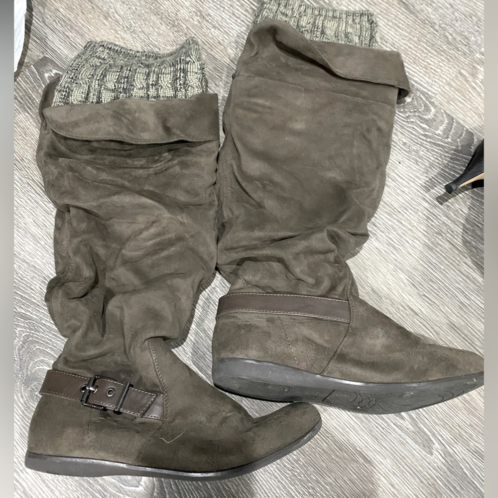 Aldo Suede Boots size 9
